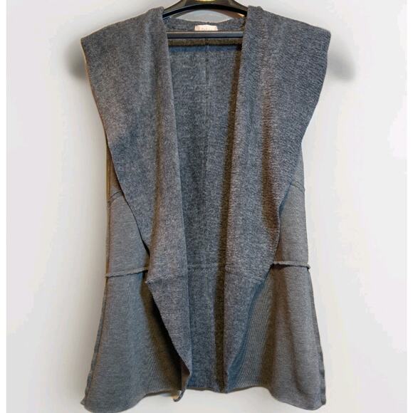 Dark Academia Women's M Gray Fleece Vest Open Waterfall Front Preppy Modern - Picture 2 of 7
